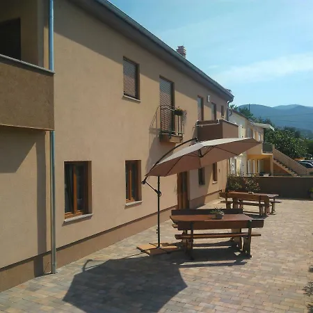 Appartement Irena *